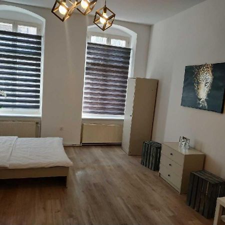 Rejtana Street Hostel Вроцлав Экстерьер фото