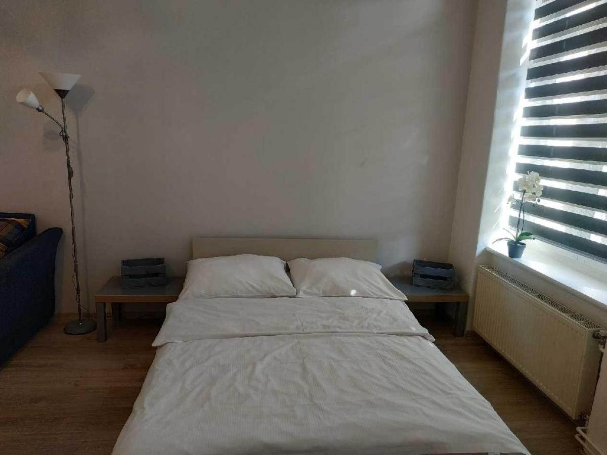 Rejtana Street Hostel Вроцлав Экстерьер фото